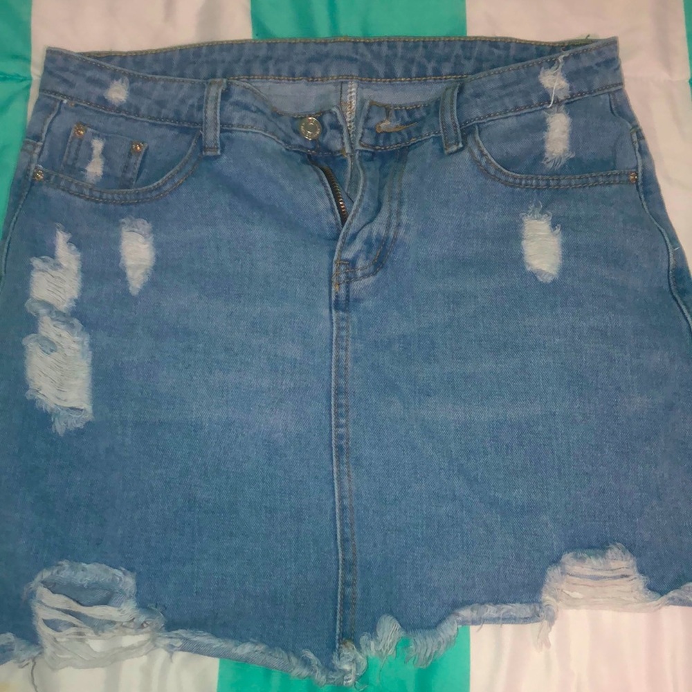 Denim skirt 🔵🔷